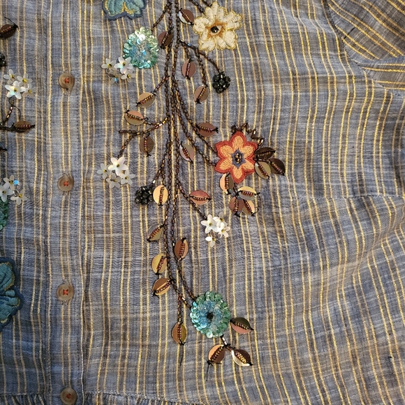 Beautiful HD from Anthropologie linen blouse - Picture 5 of 11